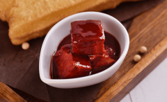 <strong>美团“收编”叮咚</strong>